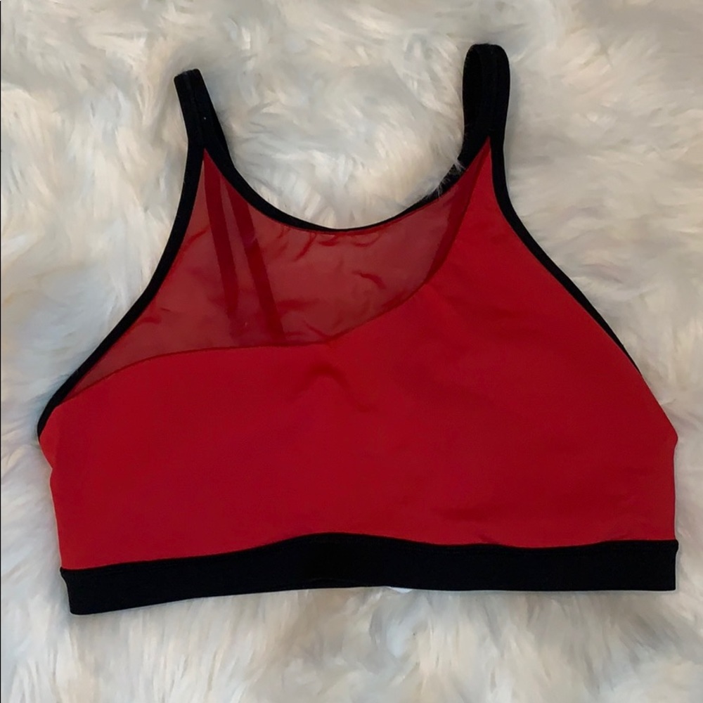 Lululemon forget the rest Asymmetrical mesh bra